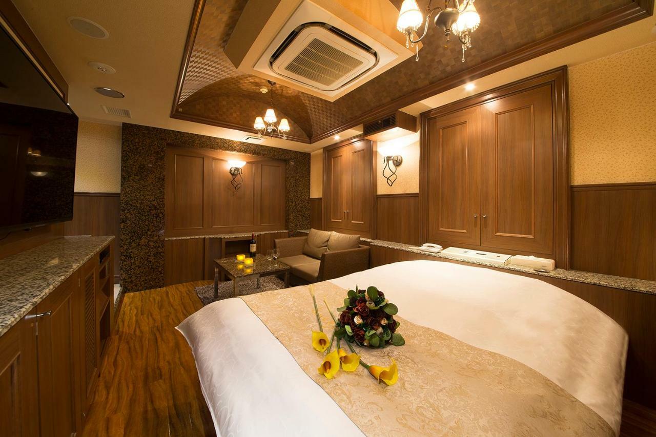 Hotel Lucky Sun Nišinomija Exteriér fotografie
